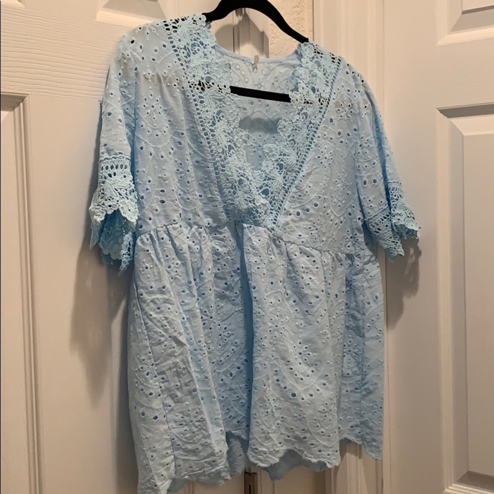 Blue blouse short sleeve